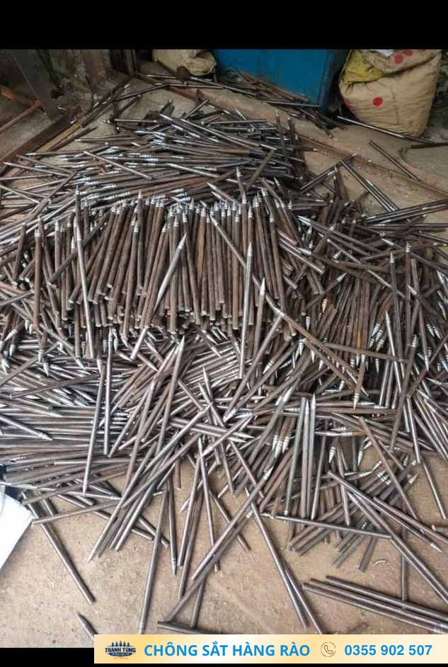 Báo giá chông hàng rào sắt đầu nhọn theo mẫu