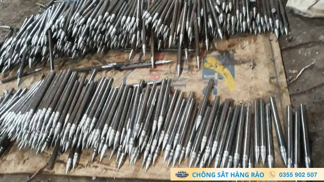 Các thanh chông sắt thành phẩm