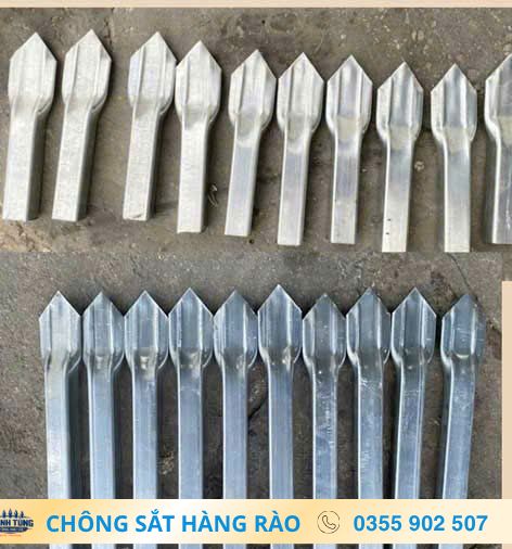 Đầu chông sắt hai lá gia công dạng mũi nhọn xếp thành hai hàng