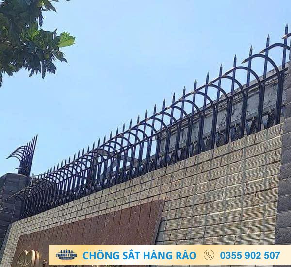 công trinh hàng rào bào vệ công ty